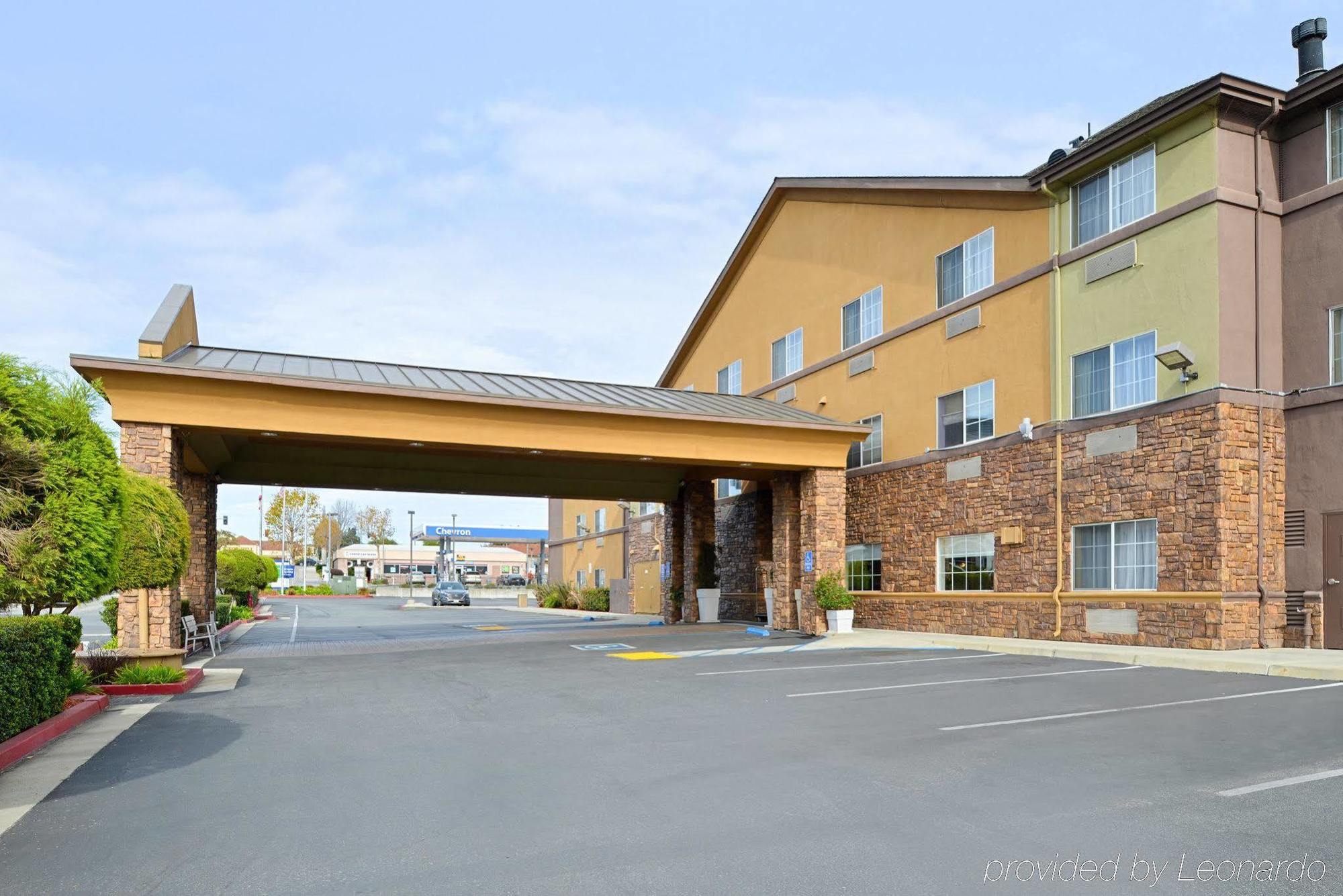 Holiday Inn Express & Suites Watsonville, An Ihg Hotel Exterior foto